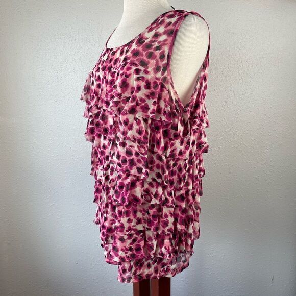 INC International Concepts Sleeveless Ruffled Blouse Top Size 1X EUC - Picture 3 of 6